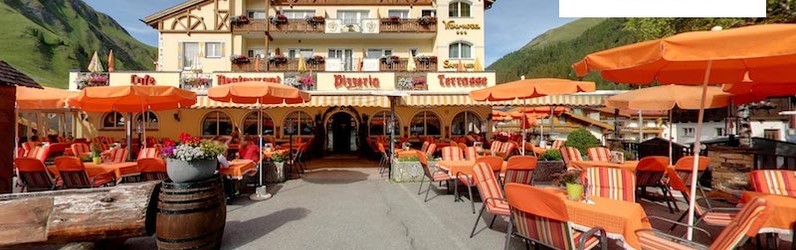 Frühstückskellner / Kellnerin