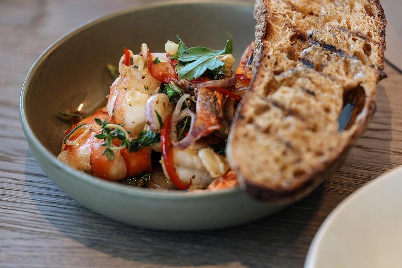 Sous Chef (m/w/d) für unser "Pano° Rooftop Bar & Restaurant"