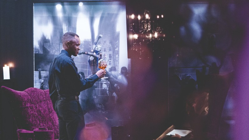 Barkeeper (m/w/d/k.A.)