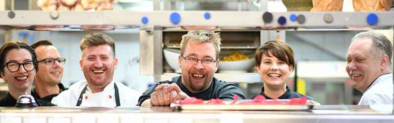 Spüler/ Küchenhilfe (m/w/d)