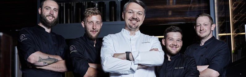 Chef de Rang (m|w|d) "Ammolite - House of Light"