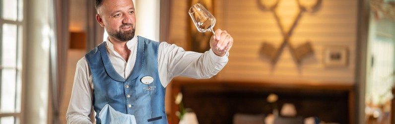 Ausbildung im FHG Modell Fachleute (m|w|d) für Restaurants & Veranstaltungsgastronomie 2027
