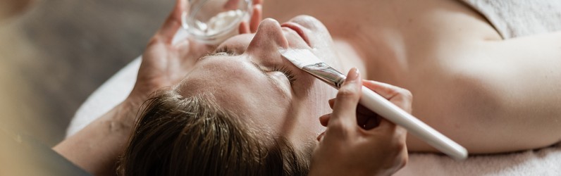 Kosmetik & Massage m/w/d