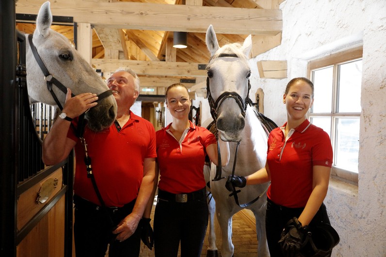 Bereiter und/ oder Reitlehrer (m/w/d)