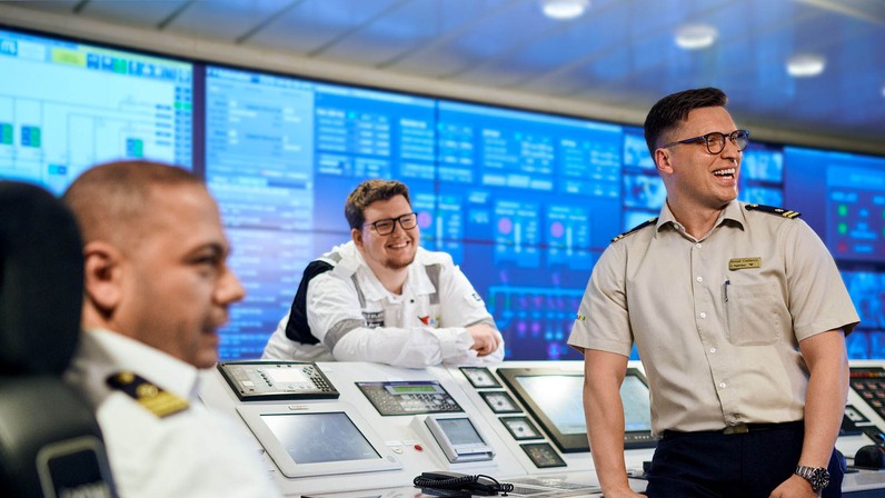 Erster Ingenieur (m/w/d)