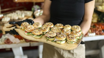 Kleine belegte Brötchen Kleine belegte Brötchen