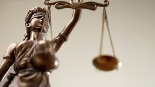 Müssen Betriebe dienstliche E-Mail-Adressen an Gewerkschaften herausgeben?