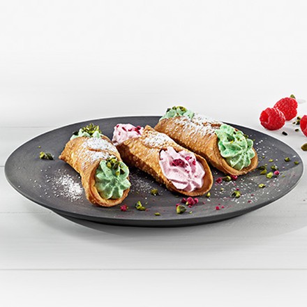 Rezepttipp: Cannoli mit Sahnefüllung  Rezepttipp: Cannoli mit Sahnefüllung