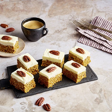 Rezepttipp: Kurkuma-Carrot-Cake ohne Backen Rezepttipp: Kurkuma-Carrot-Cake ohne Backen