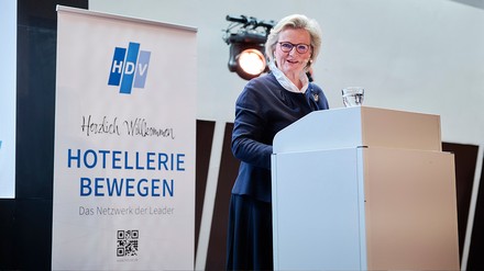 Angela Inselkammer Angela Inselkammer