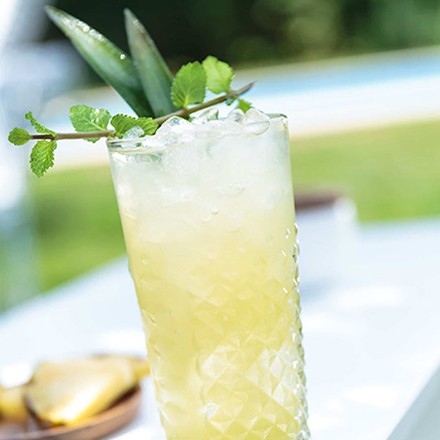 Chartreuse Swizzle REZEPTTIPP: Chartreuse Swizzle