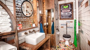 Upcycling Hotel