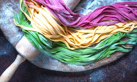 Vegane und bunte Nudeln Vegane und bunte Nudeln