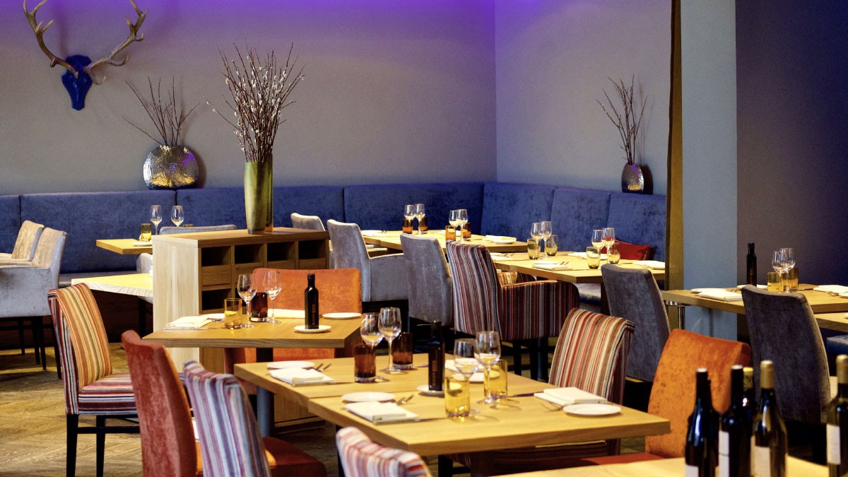 Foto: Hans-Jörg Bachmaier Richtig einrichten: die In- und Outdoor-Möbel-Trends 2020