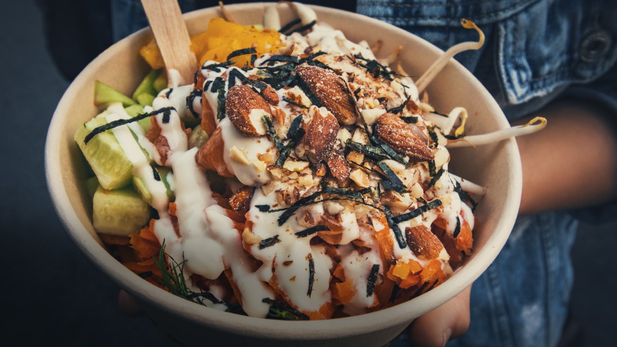 Fotos: iStockphoto Umweltbewusste Verpackungsmöglichkeiten für das To-go-Geschäft