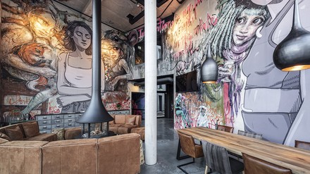 Grafittikunst vor dem Glasofen Grafittikunst vor dem Glasofen