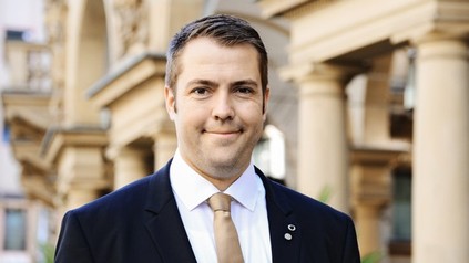 Sebastian Höpfner ist neuer Sommelier im Sterne-Restaurant Français im Steigenberger Frankfurter Hof. (Foto: © Steigenberger Frankfurter Hof)