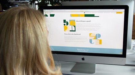 Herzstück der Initiative ist die digitale Plattform mit Lotsenfunktion.
