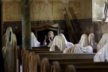 Eine Kirche voller Geister