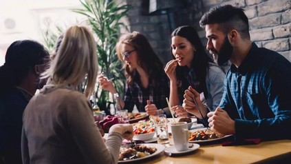 Gäste in einem Restaurant