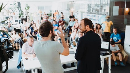 Gespräch auf der Salzburger Messe
