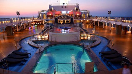 Immer mehr Kreuzfahrtschiffe bieten Kochkurse an Board an. (Foto: © dpa)