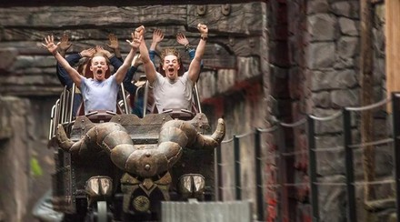 Eine Achterbahn in Phantasialand