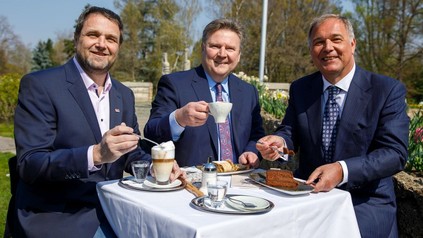 Kaffeesieder-Obmann Binder, WKW-Präsident Ruck und Bürgermeister Ludwig