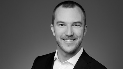 Dr. Erik Lindner