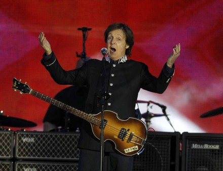 Paul McCartney auf Bühne