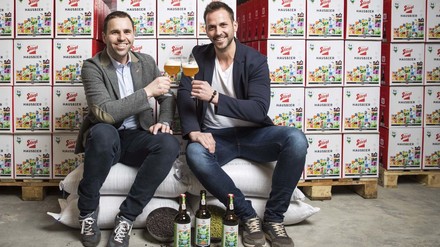 Stiegl-Kreativbraumeister Markus Trinker und Gin-Experte Peter Affenzeller