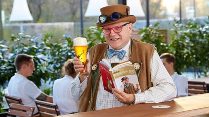Conrad Seidl mit seinem neuen Bierguide