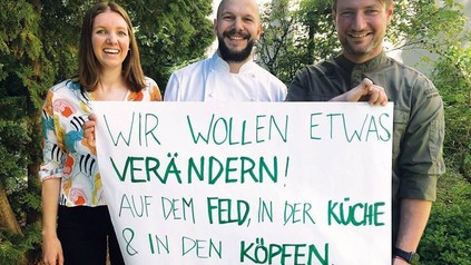 (v.l.): Friederike Gaedke (Die Gemeinschaft e.V.), Micha Schäfer (Nobelhart & Schmutzig) und Sebastian Frank (Restaurant Horvath)