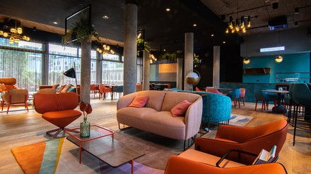 Koncept Hotel International Lobby