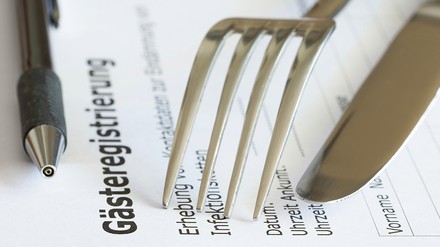 Formular für die Gästeregistrierung im Restaurant