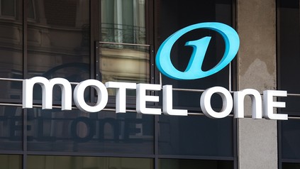 Motel One Schriftzug