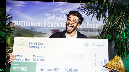 Europas nachhaltigster Bartender heißt Dimitris Kaitalidis.