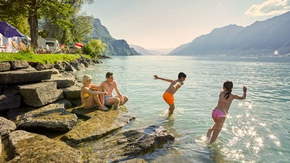 Campingplatz an einem See