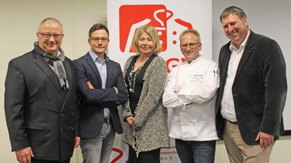 Fünf Würdenträger des Arbeitskreises Gemeinschaftsverpflegung