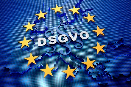 Eine Europakarte und die Buchstaben DSGVO