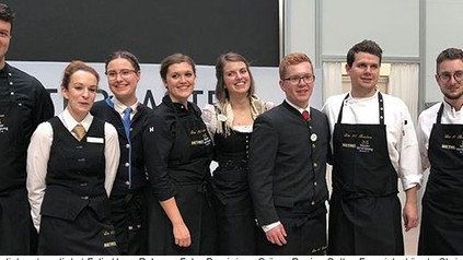 Felix Herp, Rebecca Fuhr, Dominique Gröne, Rosina Ostler, Franziska Lösch, Christian Dötsch, Felix Szichta und Adrian Mesa Cellalbo