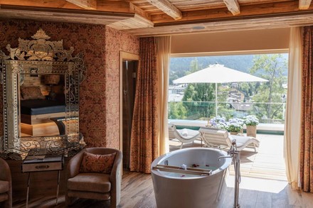 Astoria Resort Private Spa