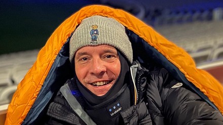 CEO Sleep Out: Henrik Mühle hatte am Ende der Nacht eine Summe von 24.000 Pfund beisammen. (Foto: © Flemmings Mayfair Hotel London/Henrik Mühle)
Henrik Mühle beim CEO Sleep Out in London.