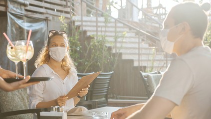 Gäste in einem Restaurant