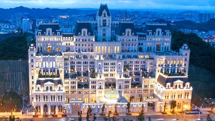 Das Guiyang Art Centre Hotel, Emblems Collection ist das erste Flaggschiff des neuen Markenportfolios. (Foto: © Accor)