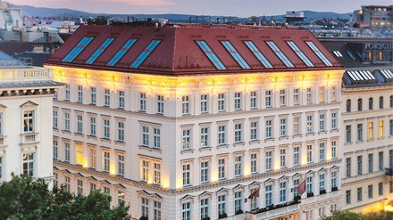 Relais & Châteaux – Familie mit Zuwachs in Wien.
