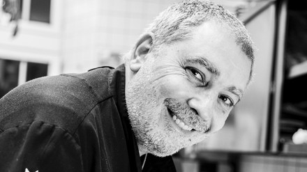 Christian Bau in seiner Küche