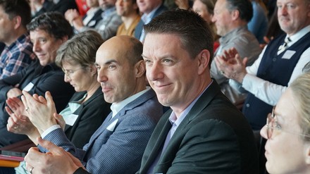 Viel Applaus für die Referenten.