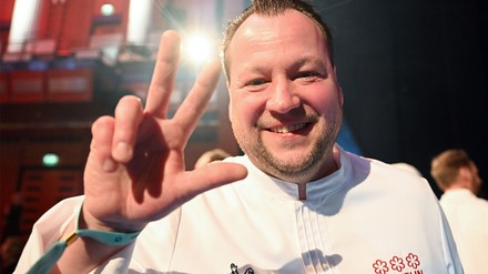 Aufsteiger des Jahres ist Jan Hartwig, der mit seinem Restaurant „Jan“ im Münchner Museumsquartier. Von Null Sternen in die Königsklasse.