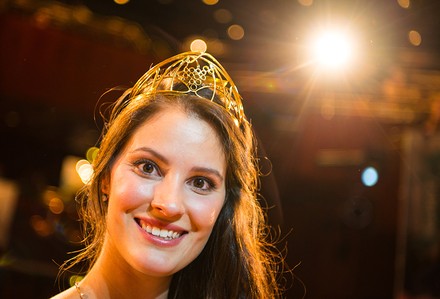 Weinkönigin Angelina Vogt